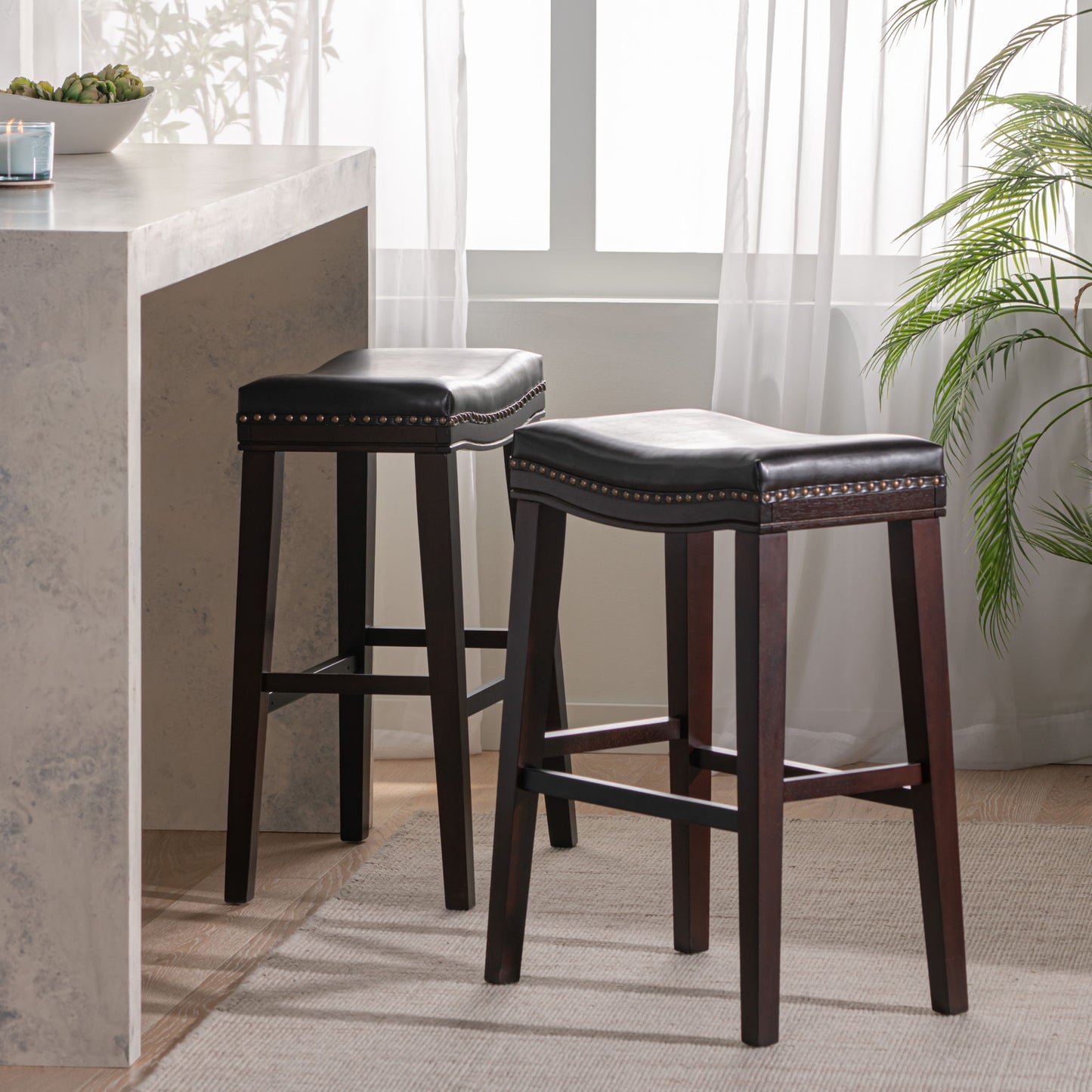 Elegant Saddle Stool With Curved Seat Comfort - Brown