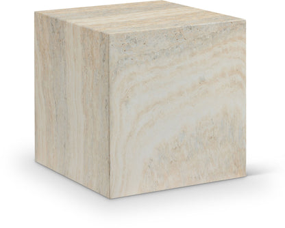 Piazza - Table