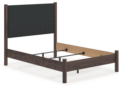Pamytta - Upholstered Panel Bed