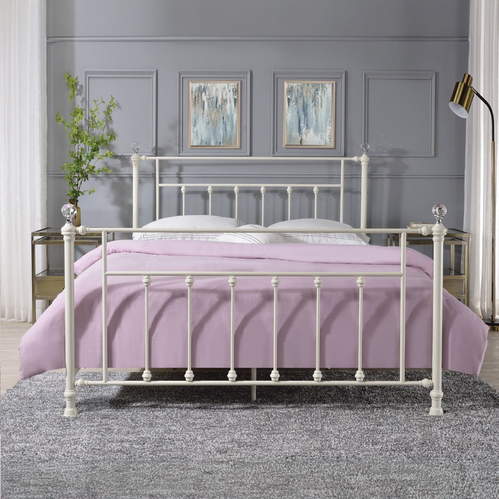 Comet - Bed