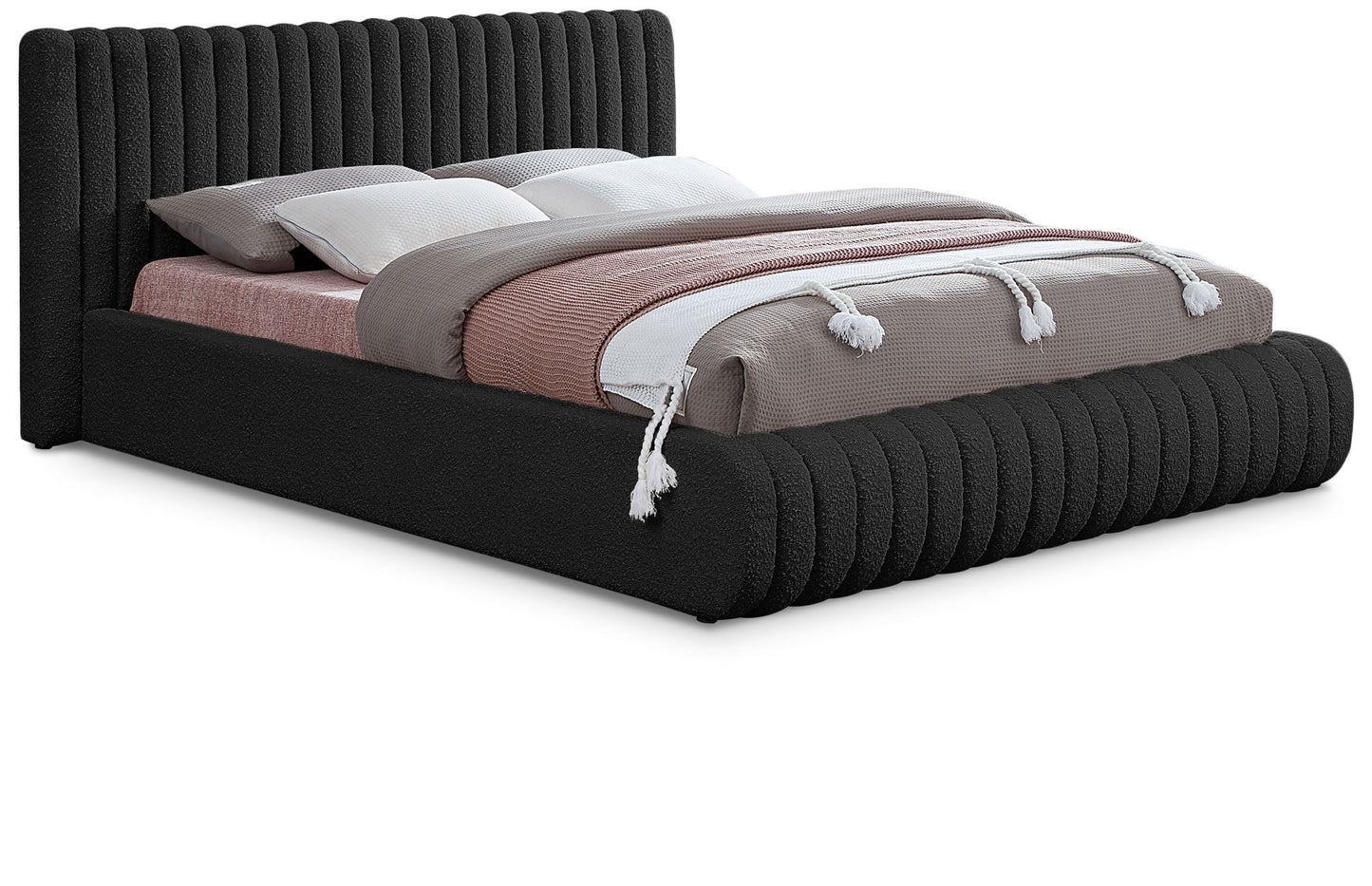 Nash - Bed